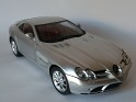 1:18 CMC Mercedes Benz - Mclaren SLR 2003 Plata. Subida por Rajas_85